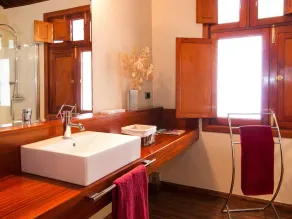 Villa in Gran Canaria With Private Pool & Tennis - Image 2
