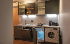 West Paris Suite  - Image 5