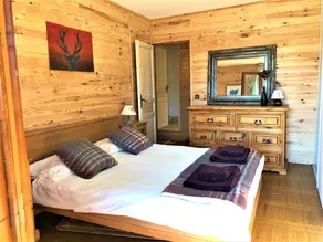 Chalet Le Doux Si, Large Self-Contained Apartment, 2km from Doucy-Combelouvière and close to Valmorel - Image 5