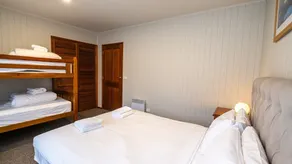 Camelot - Image 5
