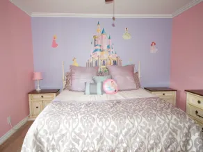 The Wonderland House - Image 5