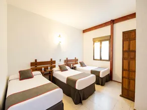Hostal Santiago - Image 3