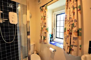 Fairlie Cottage Overlooks the River in Bourton-on-the-Water parking for 3 cars. - Image 3