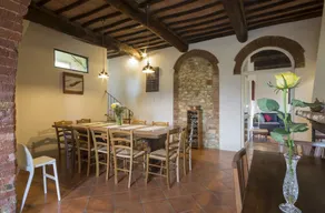 Casa de vacaciones privada con WIFI, jacuzzi, A/C, piscina privada, TV, patio, cerca de Siena - Image 5