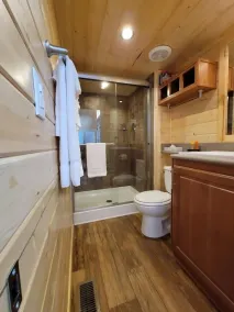 Grand Canyon South Rim: Private Cabin: Sleeps 8 - Image 2