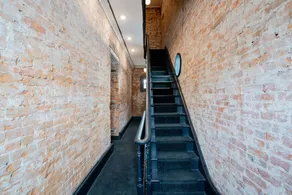 Pickle Factory Hotel - 2BR Near Stadiums & Downtown - Image 2