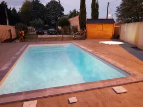 Charmente HOUSE ved foden af ​​Luberon STUDIO 4 personer swimmingpool og spa - Image 2