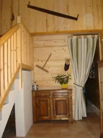 4-star apartment in Thones for 6 persons + 2 on request - Image 2