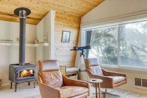 Stunning Ocean Views, Steps to Beach Tranquil Retreat Cove Keep by Avantstay - Image 2