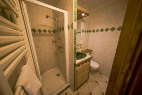 Apartment 2 Personen in einem schönen Gebäude in MORZINE - Image 2
