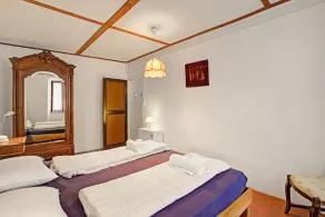 Historical Caslano Apartments - Happy Rentals - Image 5