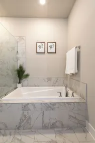 Spacious One Level Ranch Style Luxury Townhouse - Image 5