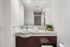 Absolute Waterfront - Enjoy Exceptional Lifestyle - Image 3