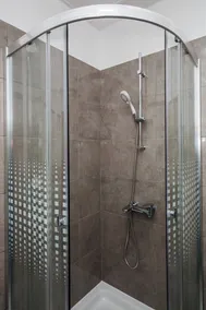 Luxury villa complex Pendolino, with heated pool and jacuzzi - Image 3