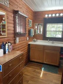 Cozy cabin on Island Lake - Image 4