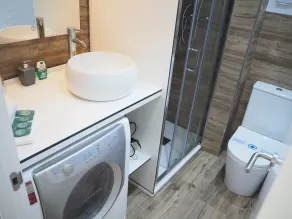Apartment with pool and parking. Ground floor with garden - Image 3