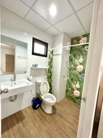Smith's Place - Image 4