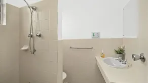 Coasters 29 is a motel-style studio situated in the beach-side village of Sawtell, only 250 metres f - Image 2