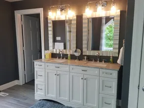 Sycamore Cove - Serene getaway on the lake for your group! - Image 5