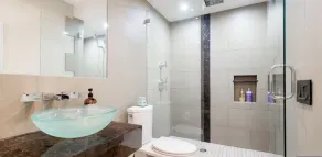 3 BR, 2 Bath Condo just a few steps to the Beach! - Image 2