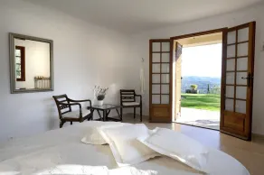 Villa de luxe avec grande piscine dans un endroit fabuleux avec de superbes vues - Image 2