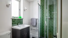 Paddock Cottage - sleeps 2 guests  in 1 bedroom - Image 2