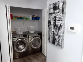 LUXUS für WENIGER! Moderner Komfort, in der Nähe von Stränden, Geschäften, Restaurants - Image 4