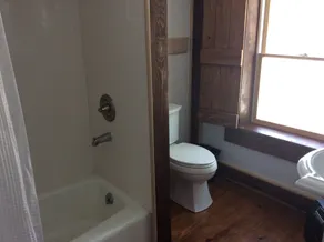 Big farmhouse in the foothills of the Berkshires - Image 4