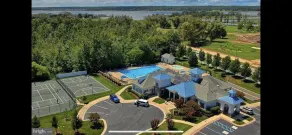 Spacious 4 bdr townhome in quiet community - 2 pools, tennis, mins to the beach - Image 3