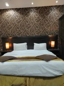asyl hotel - Image 2