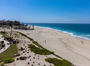 Beachfront Casa Del Mar Penthouse - Image 5