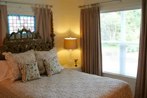 2 værelses hus, overdækket veranda, gård, grill, så. Austin, Clean & Spa-lignende! - Image 3