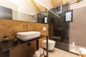 Maison avec barbecue, jardin et jacuzzi | Vue jardin | Avec animaux admis - Image 3