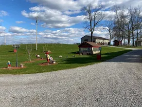 Amish Country Farm House In Volant Pennsylvania - Image 3