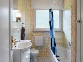 Apartment with private terrace in Velmede - Image 4