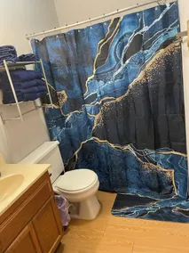 Vibrant 2 Bed Located Downtown/ Closing to Soaring Eagle/CMU - Image 4