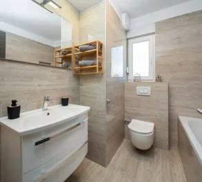 Four Bedroom Apartment - Image 2
