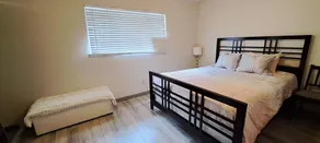 Hidden Gem Town House - Image 4