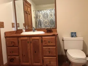 NY LISTE! Smuk 4BR hjem i landsbyen BOLTON LANDING WALK OVER - Image 4