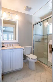 Luxury Avalon Beach Block 6BR/5.5BA with Heated Pool & Hot Tub & Putting Green! - Image 4