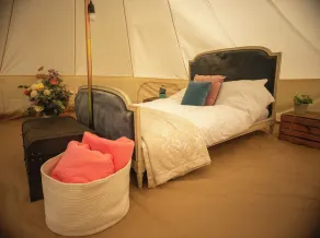 Little Lodge Glamping - Image 5