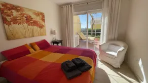 Nice ground floor walking distance from marina and beaches - Image 4