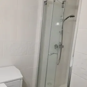 Bel Appartement Refait à Neuf à 15 min du Centre de Nîmes - Image 3