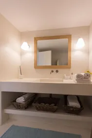 Perfecto para familias, a 250m de la playa ideal para niños. - Image 2