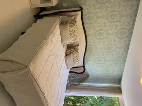 House with 3 suites, beds for up to 8 people finely decorated and fully equipped. - Image 5
