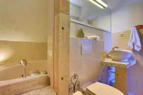 Villa Bonjo - Two Bedroom Villa, Sleeps 6 - Image 3