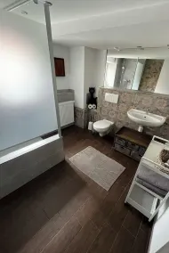 Ferienhaus 80qm mit Terrasse für bis zu 6 Personen - Image 2