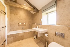 Furlongs, A newly-converted property which is superbly located. - Image 3
