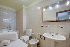 Lo Stambecco - Duplex for 8 people - Happy Rentals - Image 4