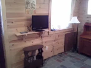 Friendly Family  Chalet In Eidelweiss Village minutes to N.Conway NH  Storyland - Image 3